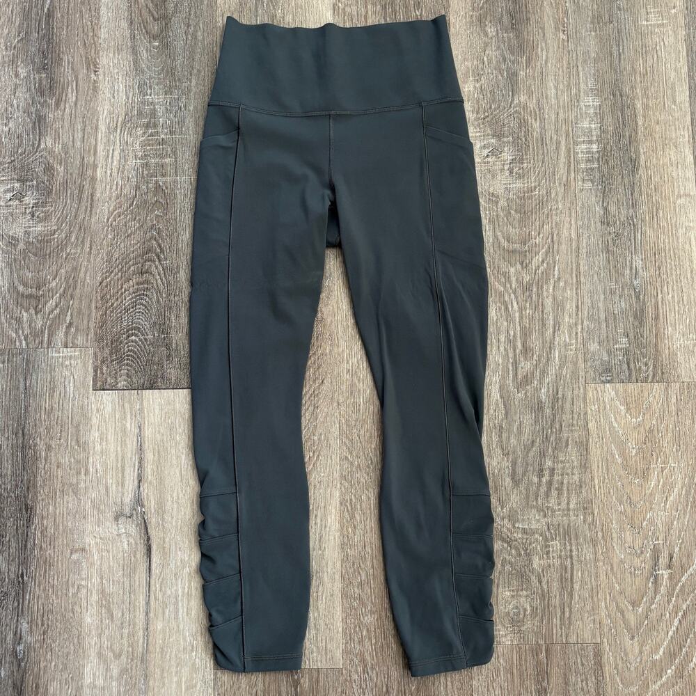 Athleta Salutation Stash Pocket II Cinch 7/8 Tight Grey #599729 - Size: Small